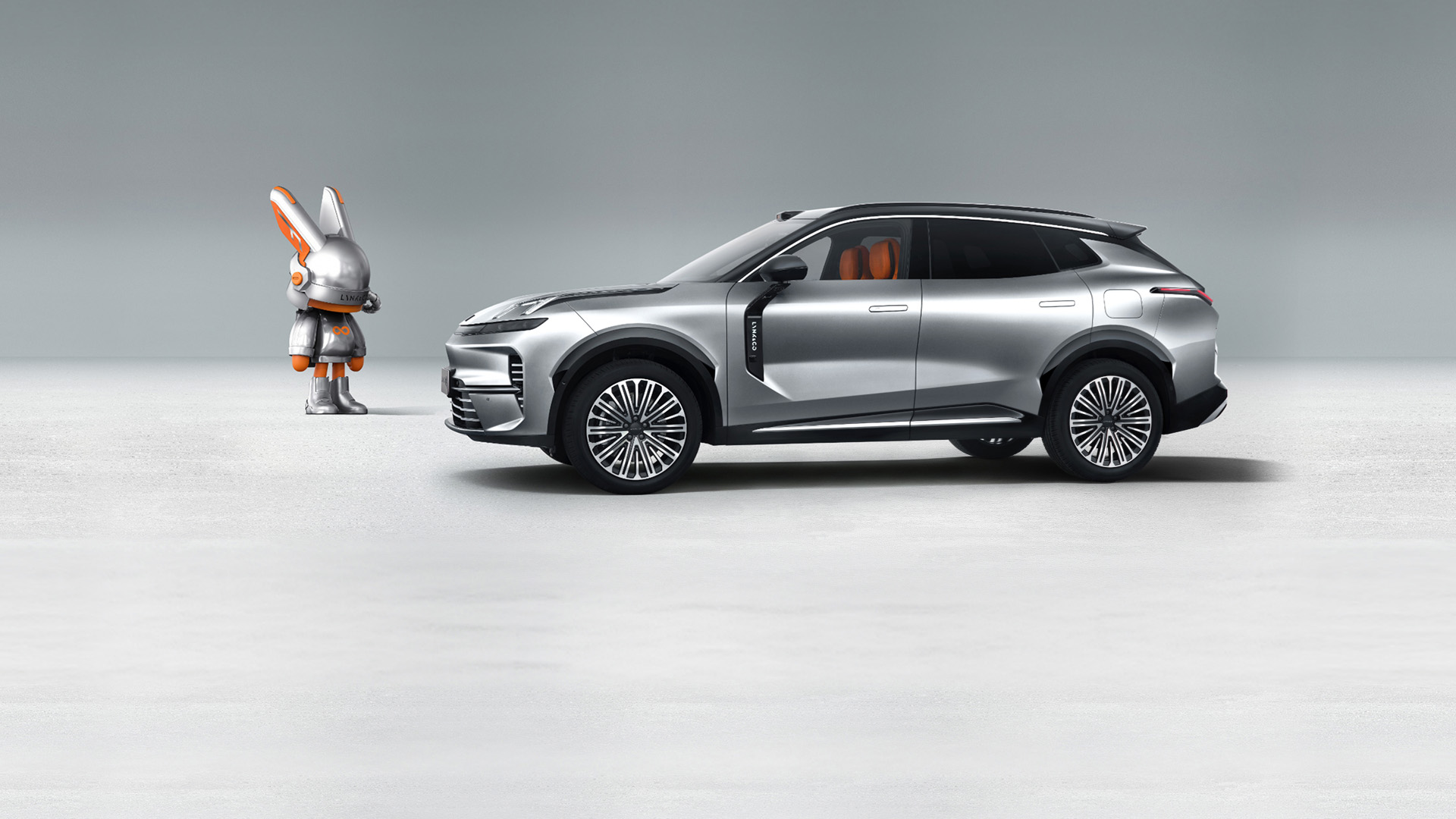 Lynk & Co 08 EM-P
